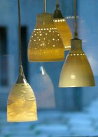 <br>Lampenschirme, Porzellan aus Limoges/ Frankreich <br>
 frei gedreht, durchbrochen und /oder geshaped.<br>
