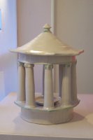 Licht-Tempelchen, Kerzenschein im Garten, auf der Terrasse, am Teich
Maße ca. : 30 x 30 x 45cm