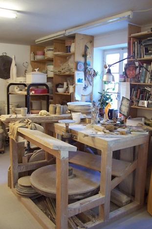 Laden, Töpferscheibe, Keramik Claudia Flach